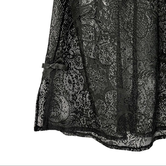 VICTORIA’S SECRET Sheer Lace Chemise - Picture 7 of 10